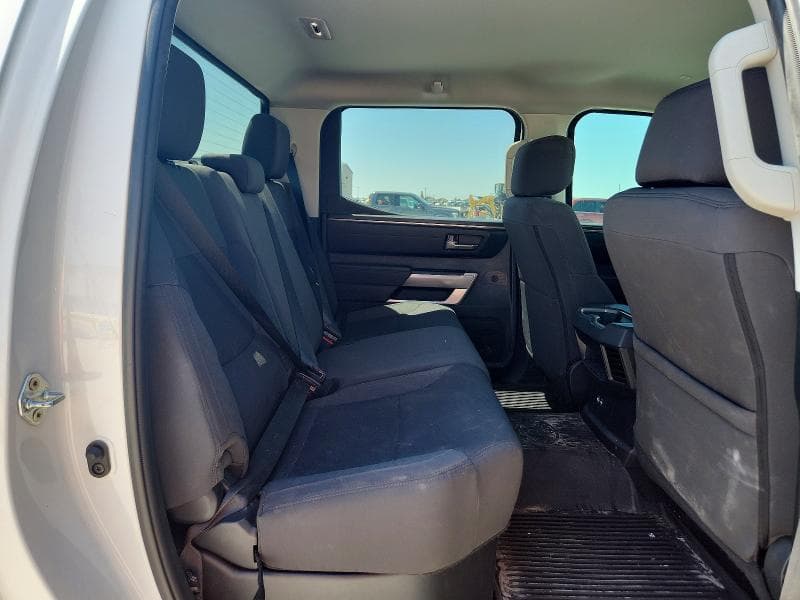 2023 TOYOTA TUNDRA SR5 10