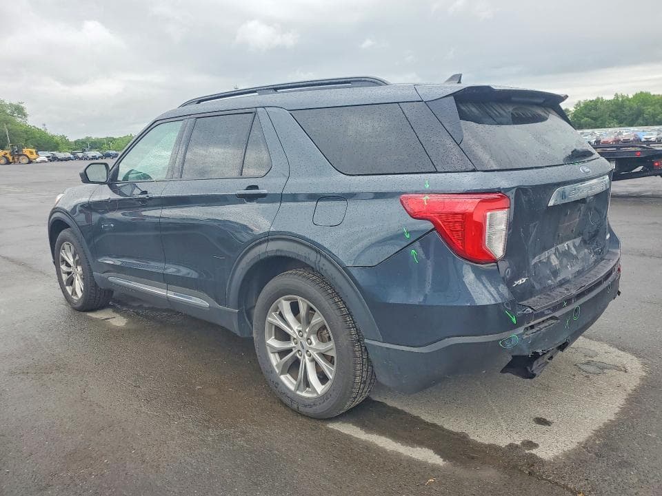 2023 FORD EXPLORER XLT 2