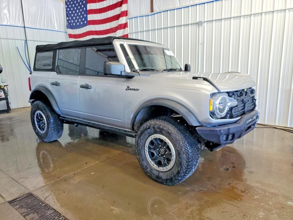 2022 FORD BRONCO BASE 4