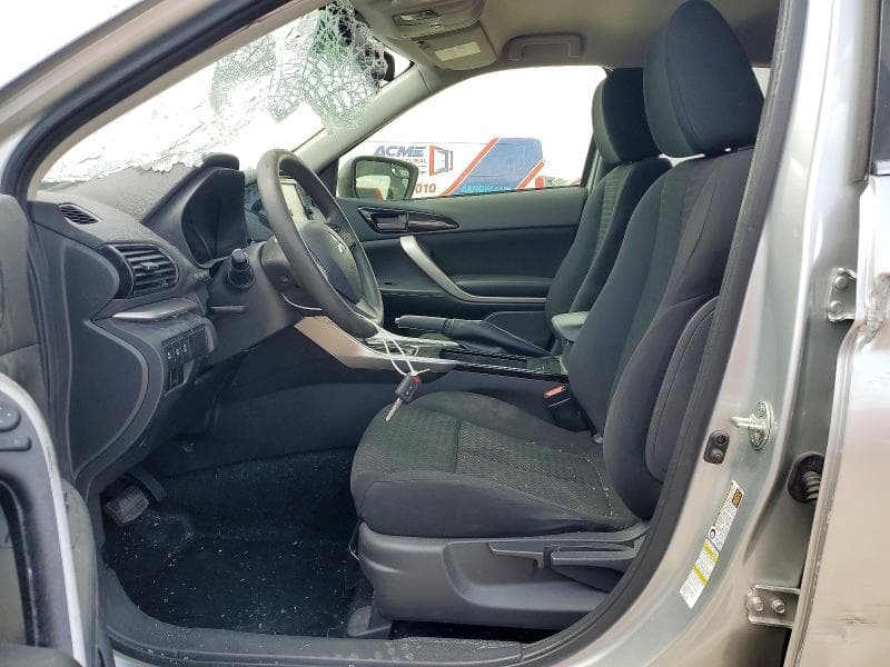 2022 MITSUBISHI ECLIPSE CROSS ES 7