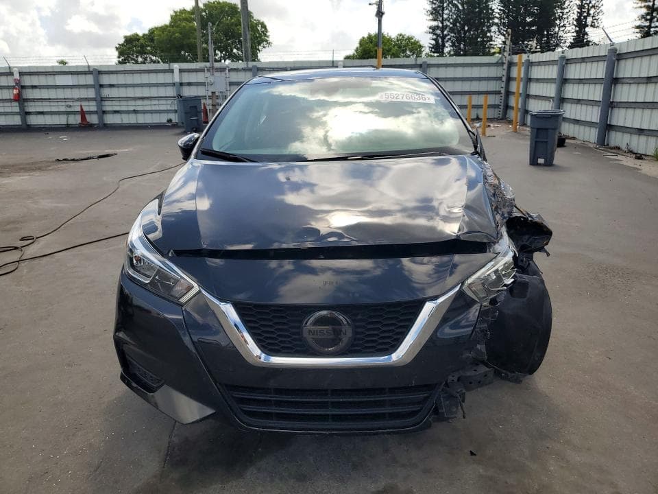 2021 NISSAN VERSA SV 5