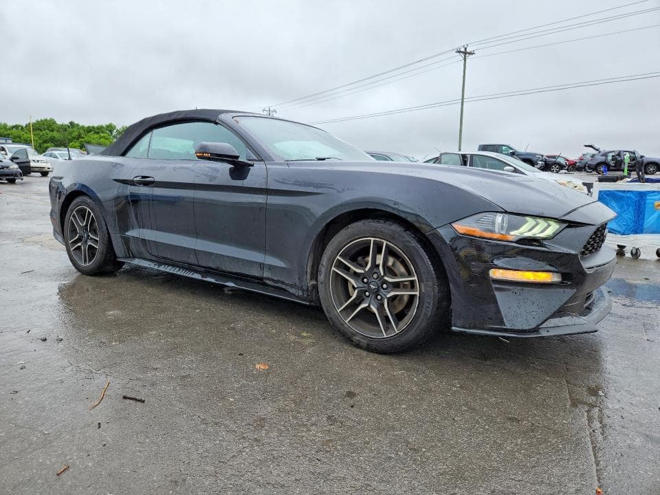 2018 FORD MUSTANG 4
