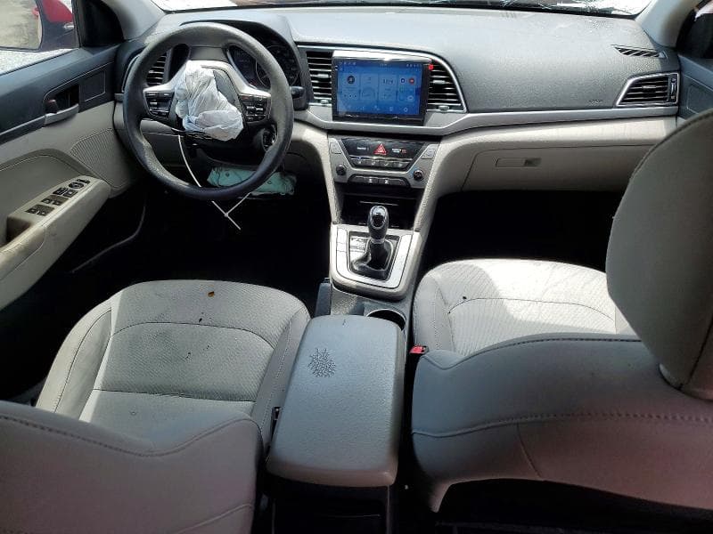 2017 HYUNDAI ELANTRA SE 8