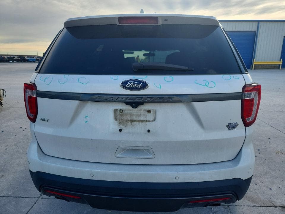 2017 FORD EXPLORER XLT 6