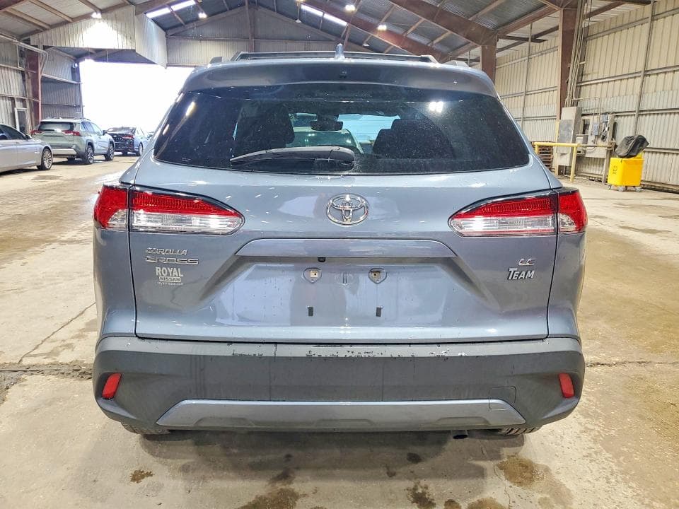 2022 TOYOTA COROLLA CROSS LE 6