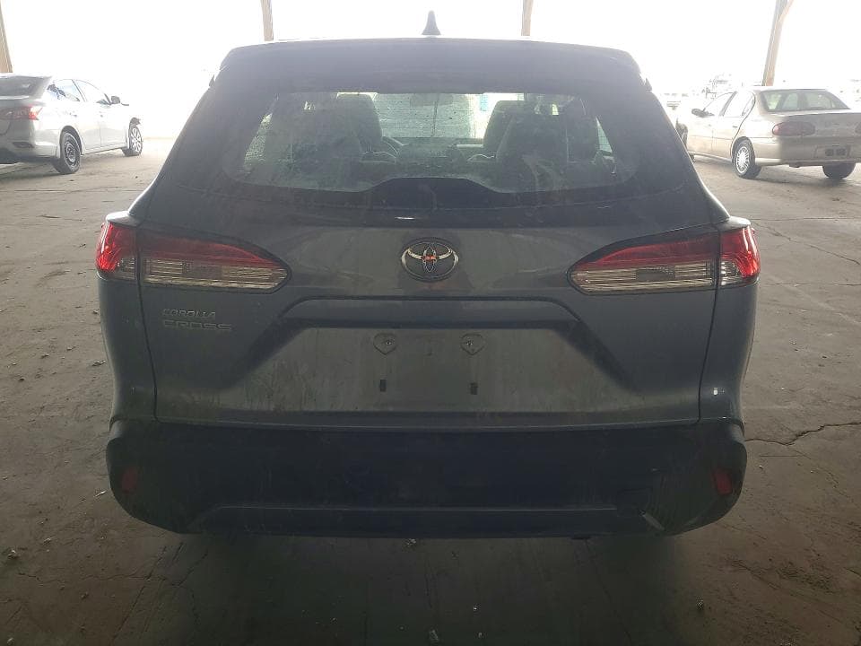 2024 TOYOTA COROLLA CROSS L 6