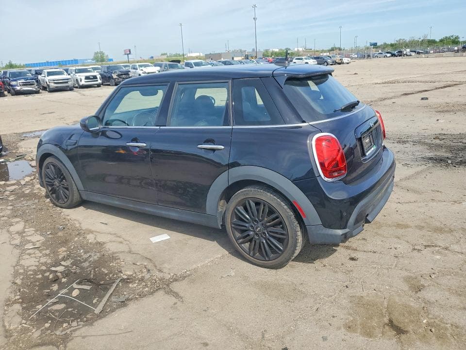 2022 MINI COOPER 2