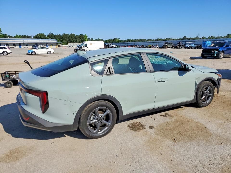 2026 KIA K4 LXS 3