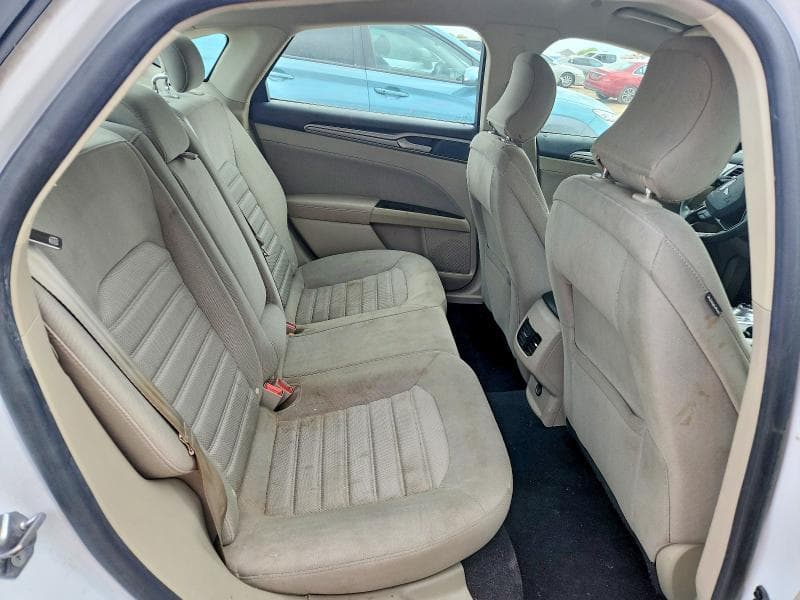 2019 FORD FUSION SE 10