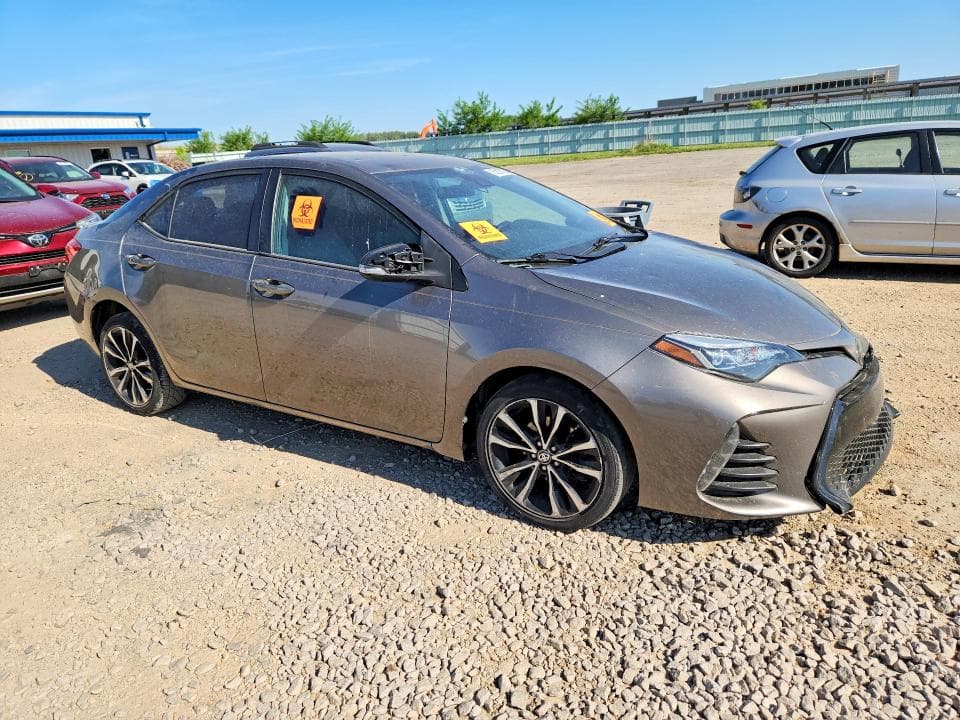 2019 TOYOTA COROLLA SE 4