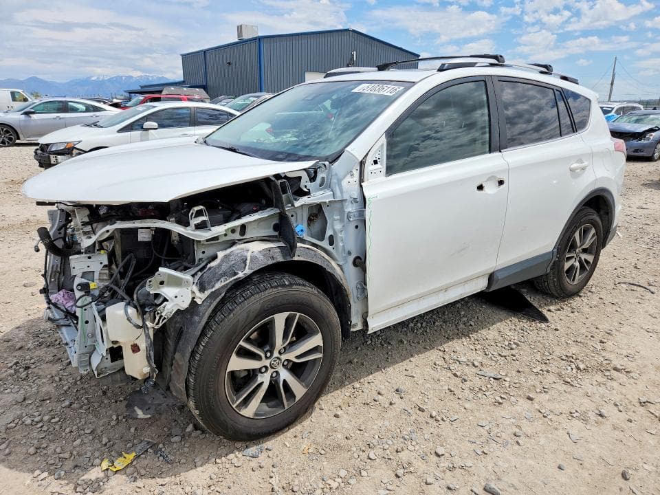 2017 TOYOTA RAV4 XLE