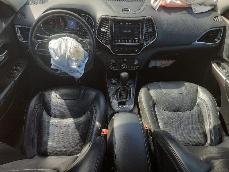 2019 JEEP CHEROKEE LIMITED 8