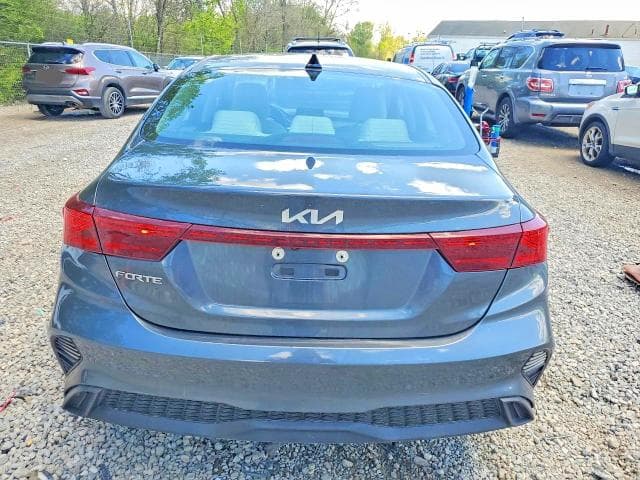 2023 KIA FORTE LXS 6