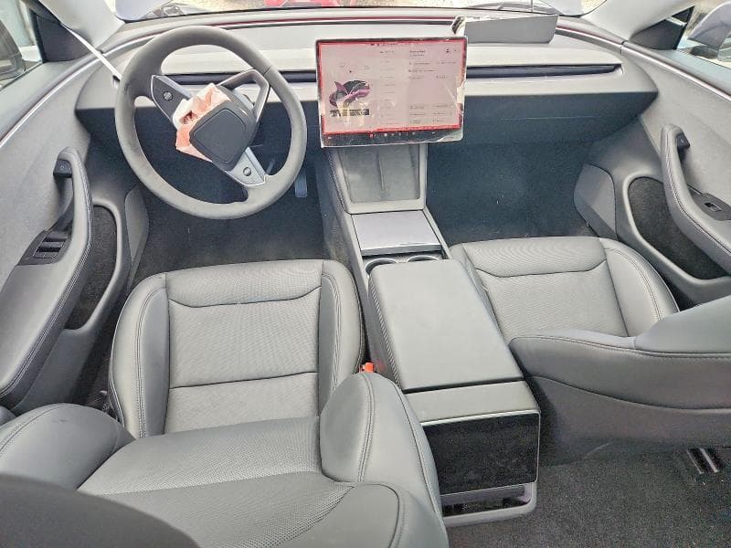 2025 TESLA MODEL 3 8