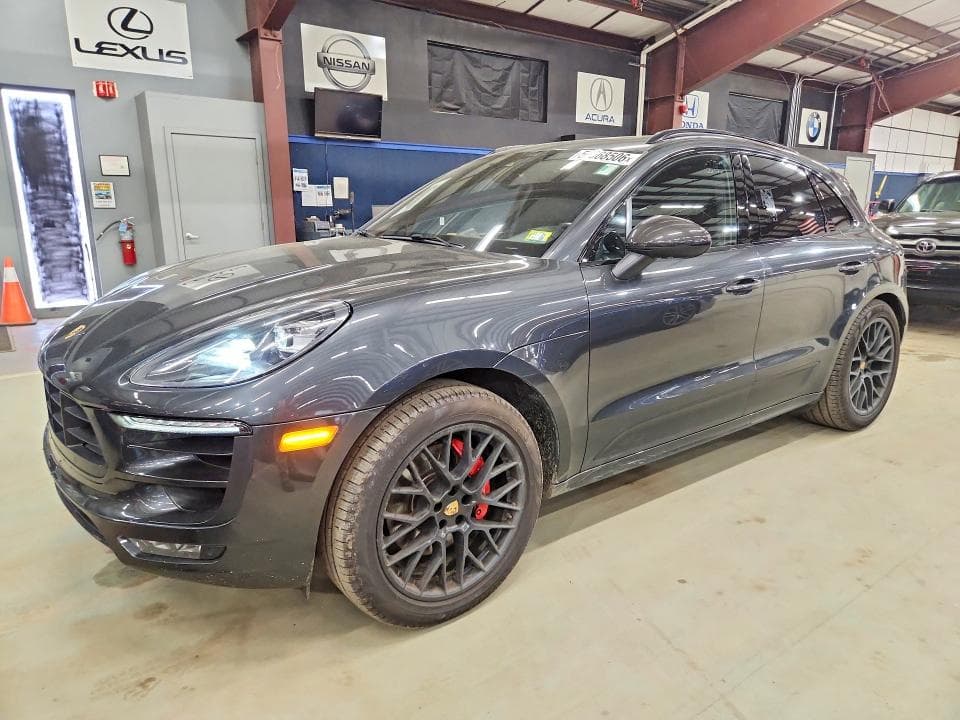 2017 PORSCHE MACAN GTS - 1