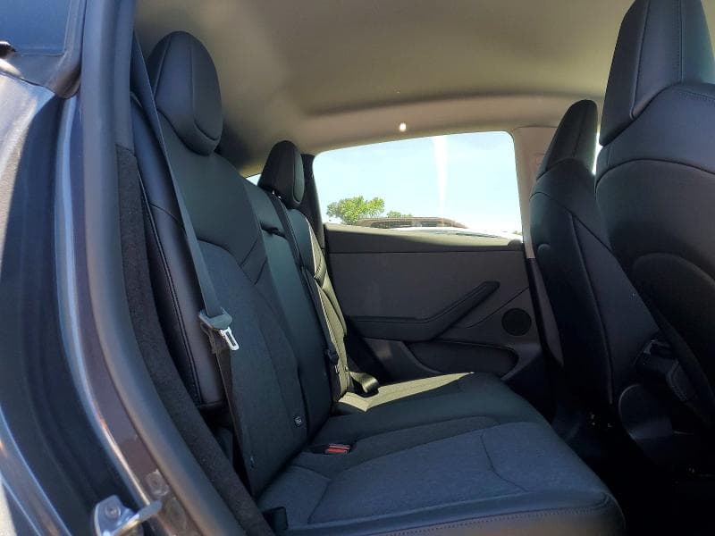 2026 TESLA MODEL Y 11