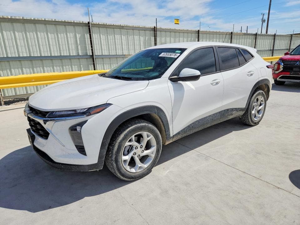 2025 CHEVROLET TRAX LS - 1