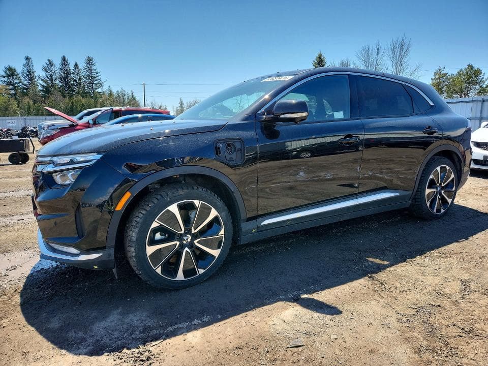 2023 VINFAST TRADING AND PRODUCTION VF 8 PLUS