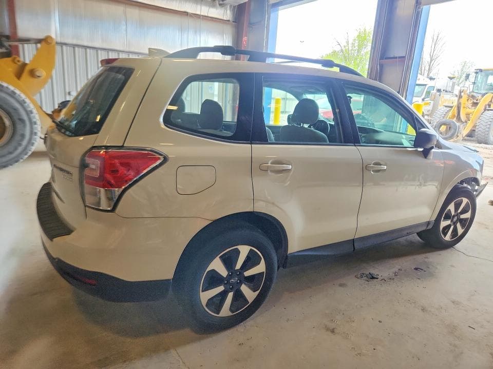 2017 SUBARU FORESTER 2.5I 3