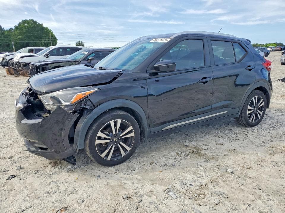 2018 NISSAN KICKS SR