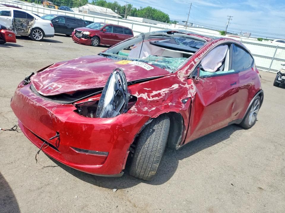 2024 TESLA MODEL Y - 1