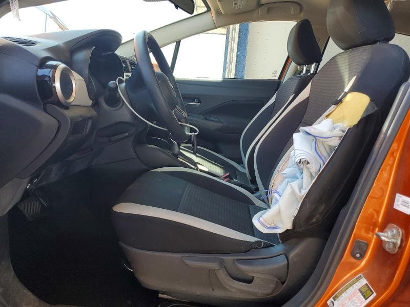2021 NISSAN VERSA SV 7