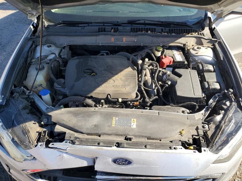 2017 FORD FUSION SE 11