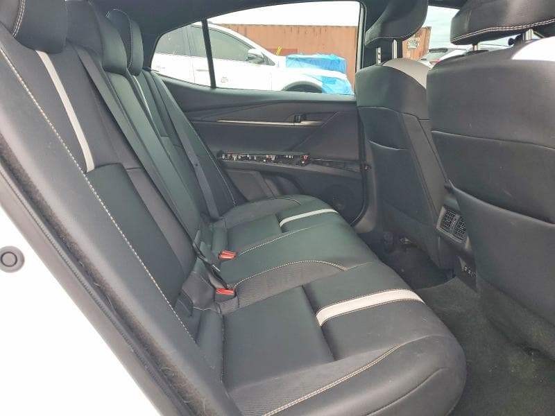 2025 TOYOTA CAMRY SE 10