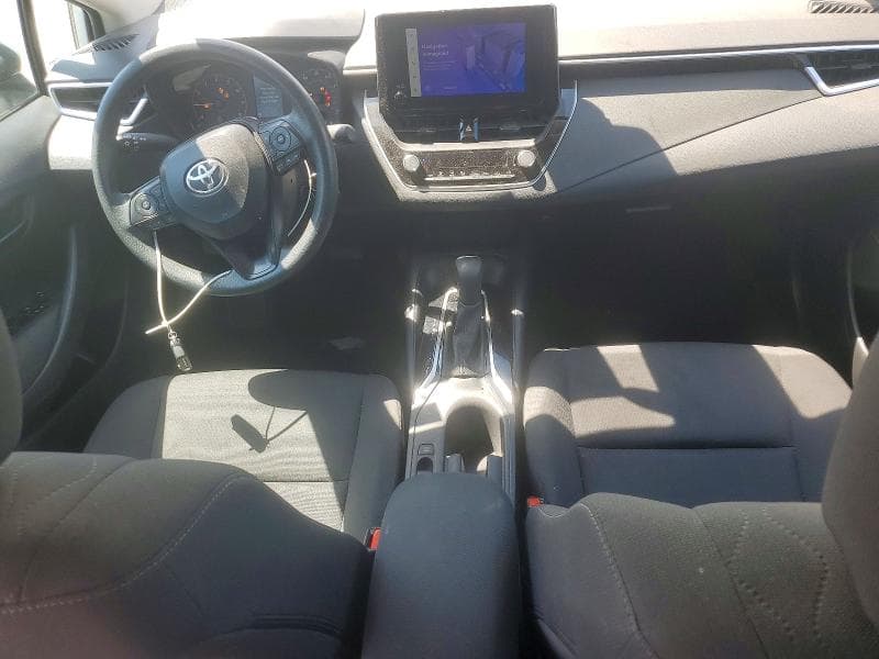 2024 TOYOTA COROLLA LE 8