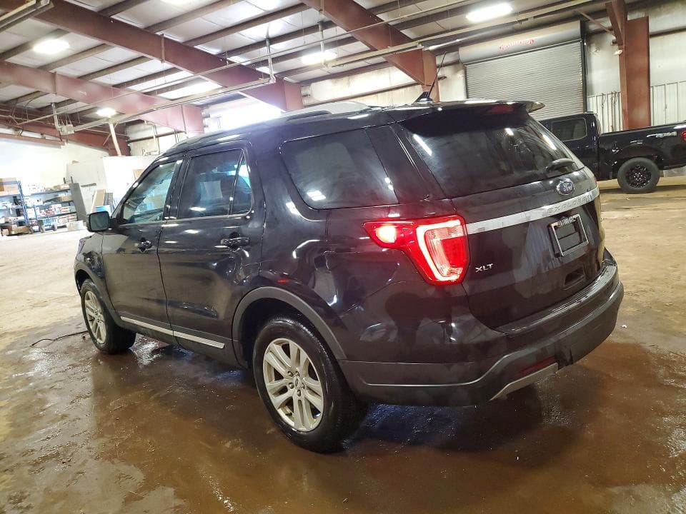 2019 FORD EXPLORER XLT 2