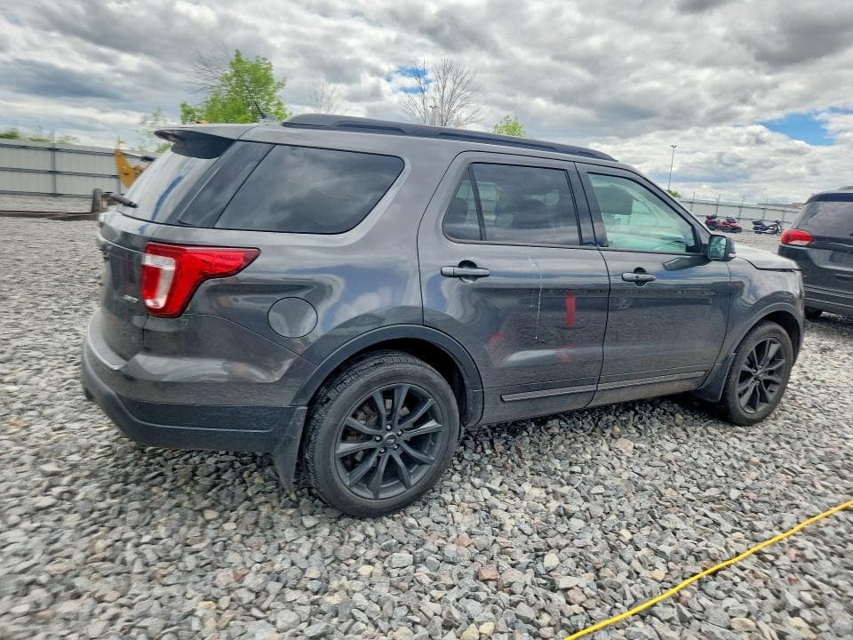 2019 FORD EXPLORER XLT 3