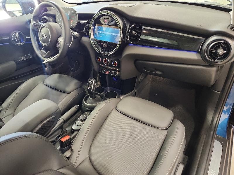 2024 MINI COOPER S 8