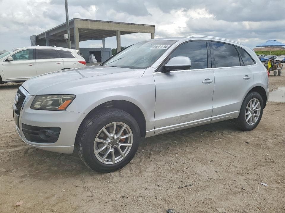 2010 AUDI Q5 PREMIUM PLUS - 1