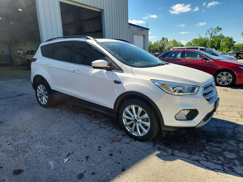2019 FORD ESCAPE SEL 4