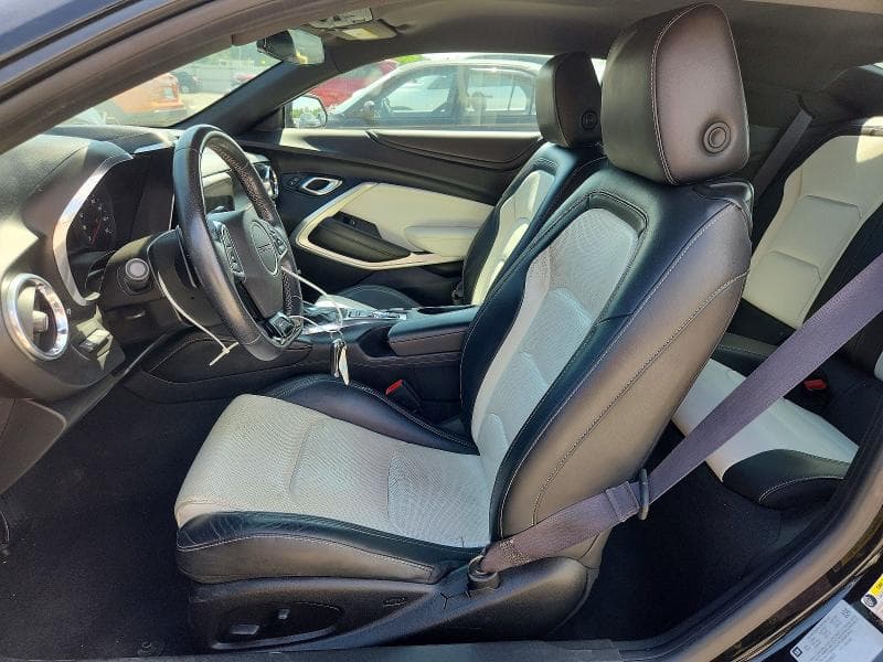2017 CHEVROLET CAMARO LT 7
