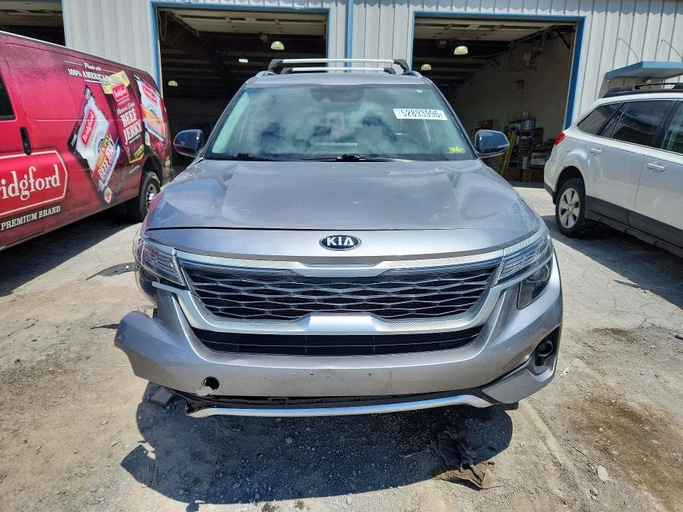 2021 KIA SELTOS EX 5
