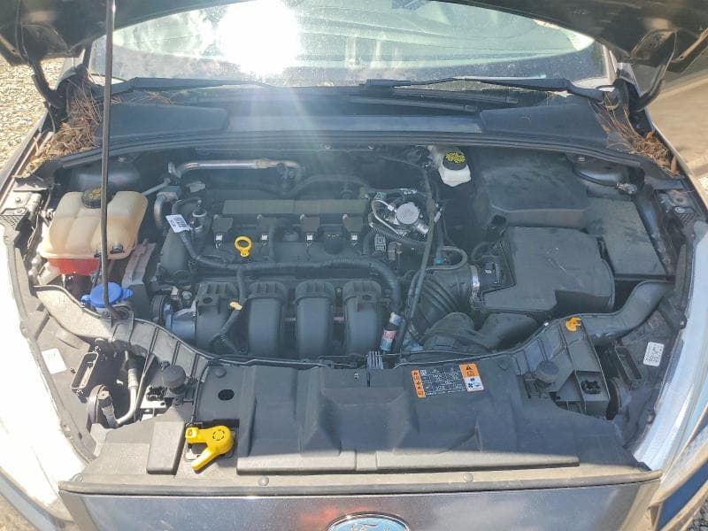 2018 FORD FOCUS SE 11
