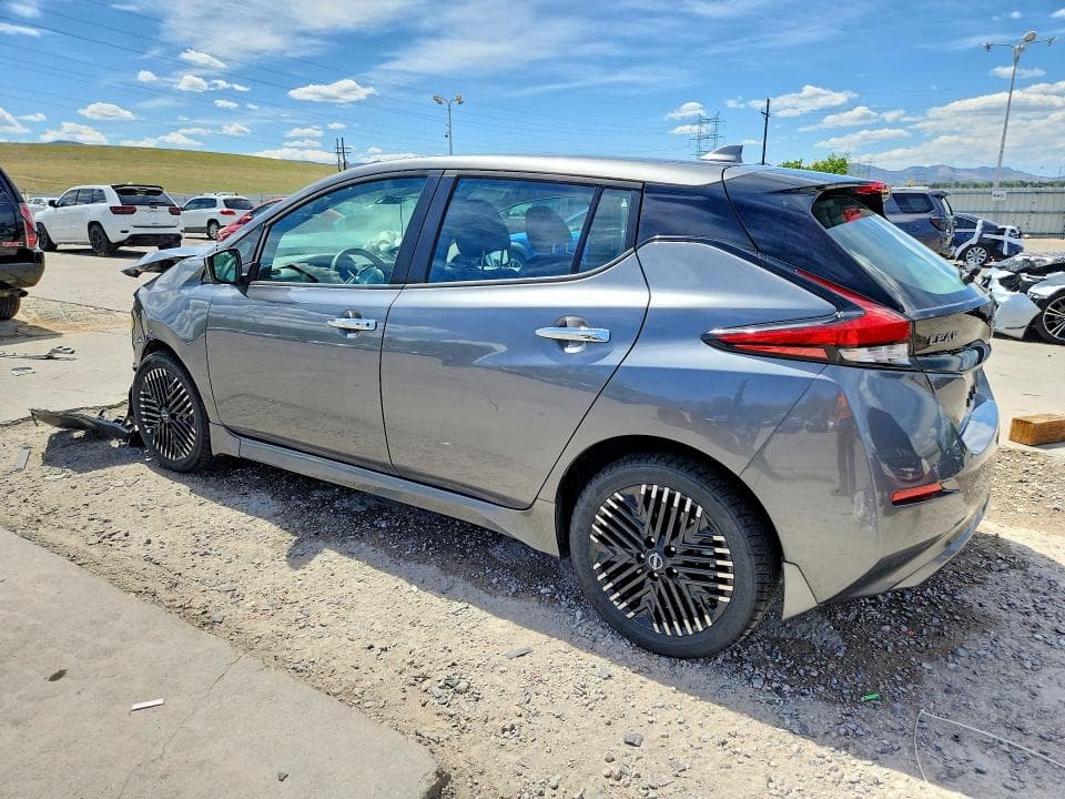 2024 NISSAN LEAF SV PLUS 2