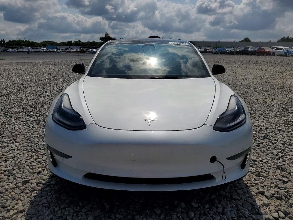 2022 TESLA MODEL 3 5