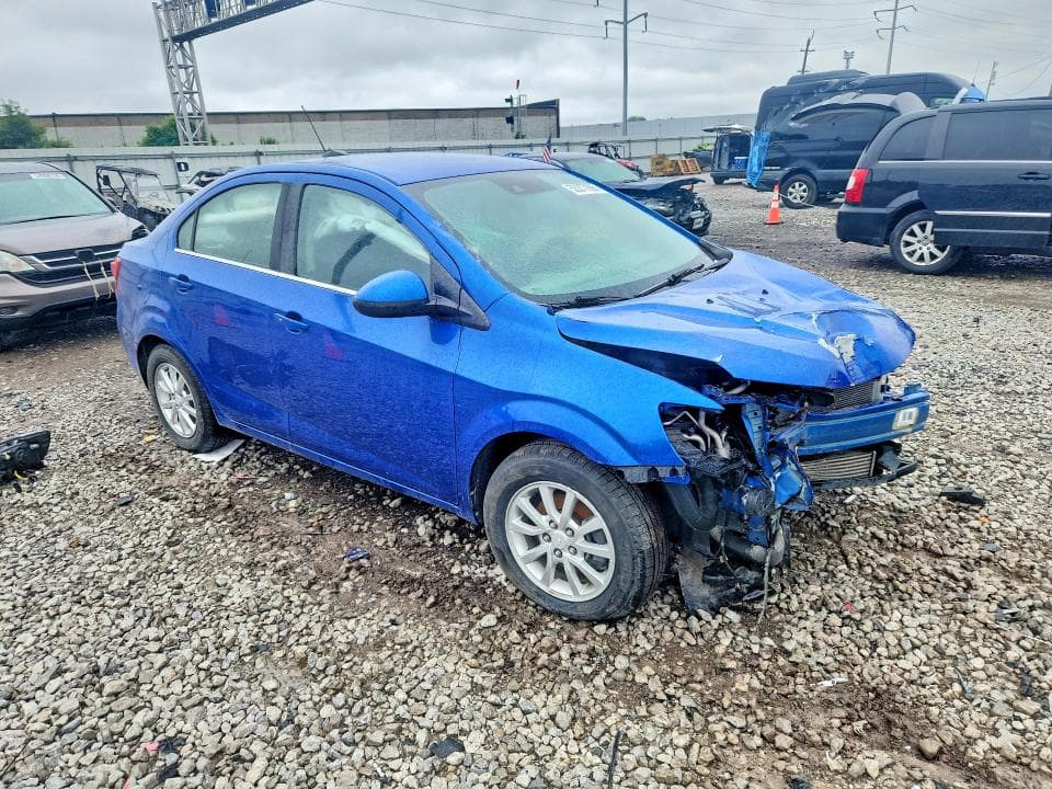 2020 CHEVROLET SONIC LT 4