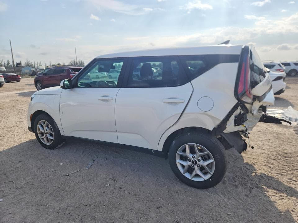 2025 KIA SOUL LX 2