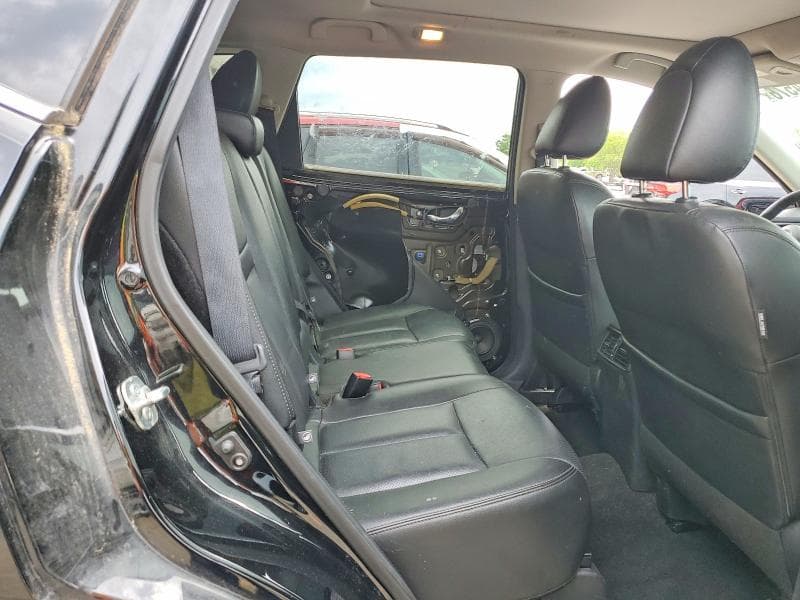 2019 NISSAN ROGUE SL 11