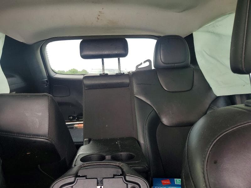 2019 JEEP CHEROKEE LATITUDE PLUS 10