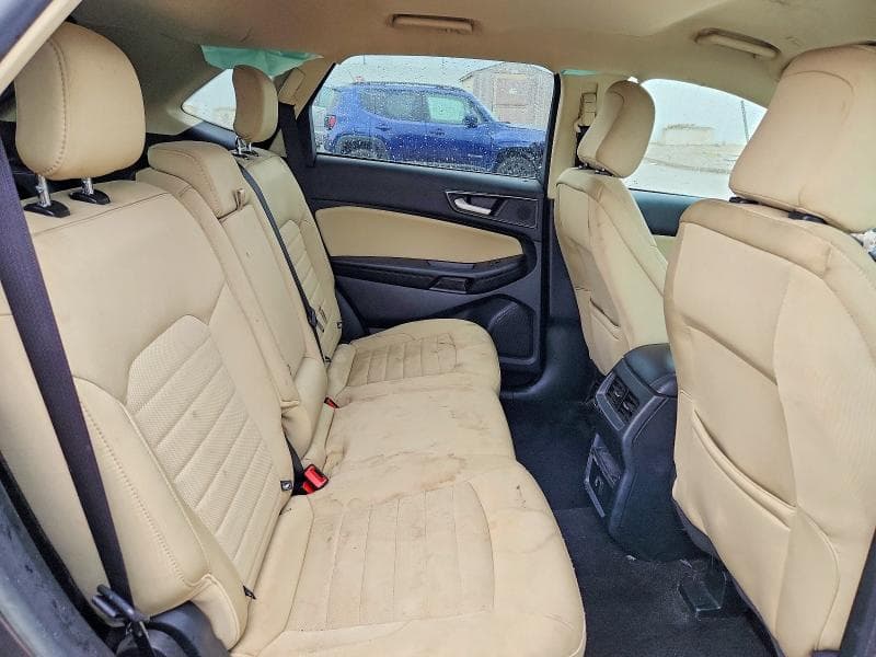 2020 FORD EDGE SE 11