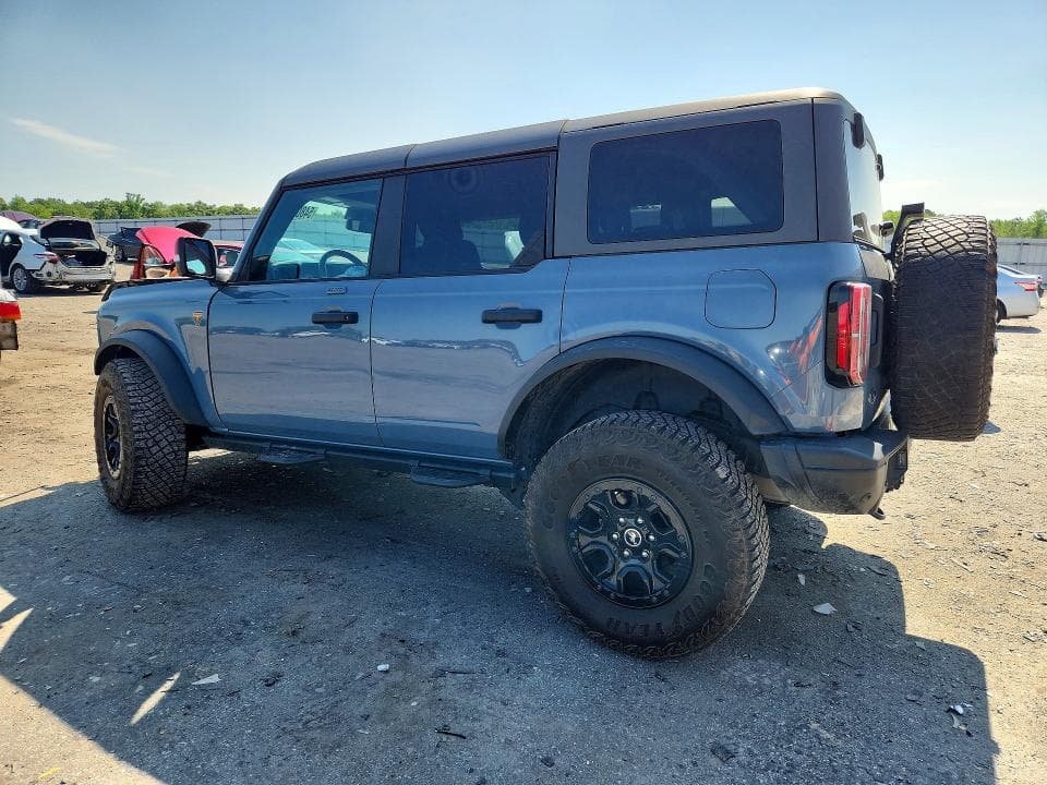 2023 FORD BRONCO BASE 2