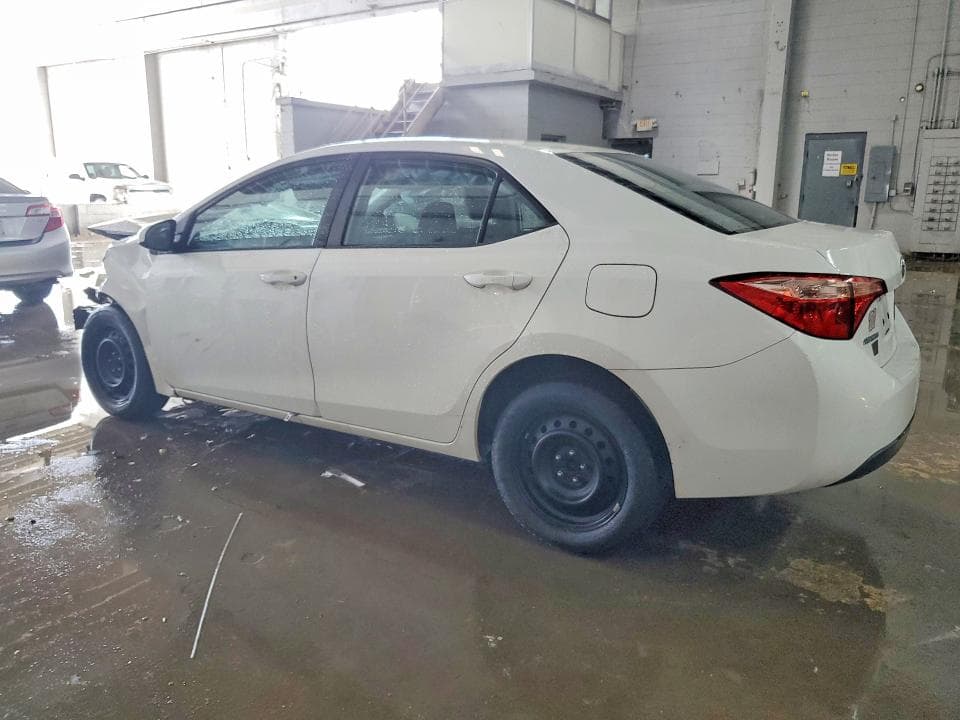 2017 TOYOTA COROLLA LE 2