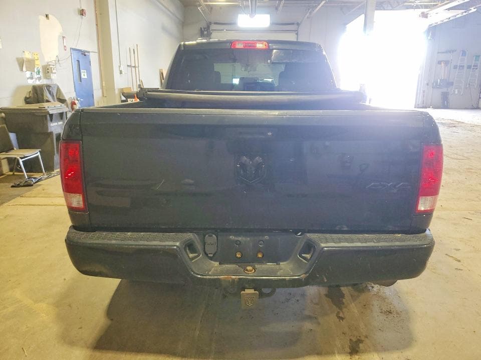 2018 RAM 1500 ST 6