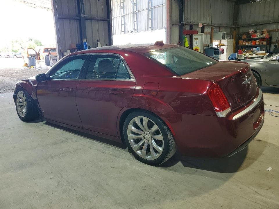 2018 CHRYSLER 300 TOURING 2