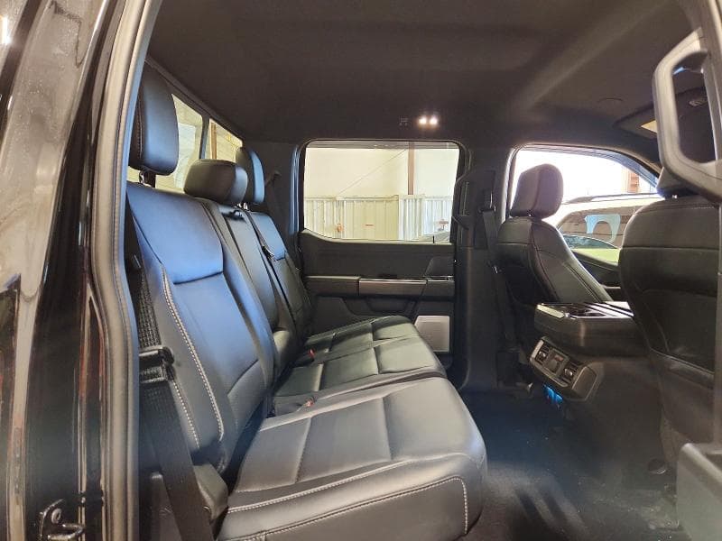 2025 FORD F150 LARIAT 10