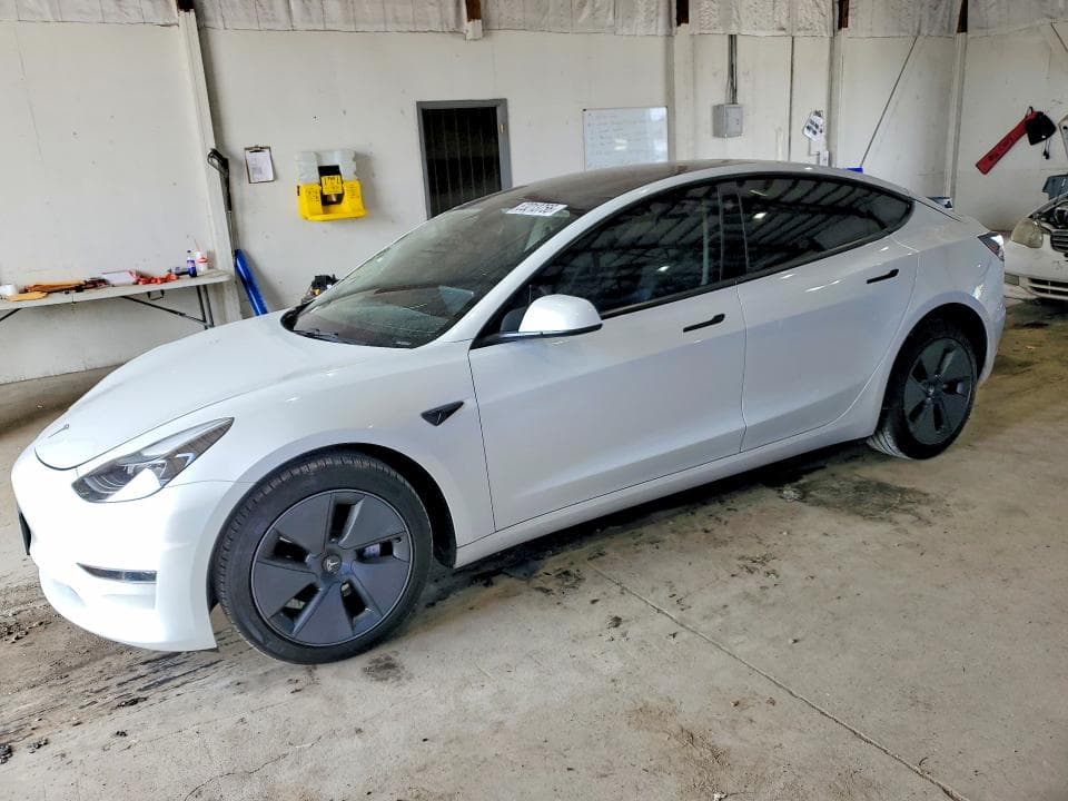 2023 TESLA MODEL 3 - 1